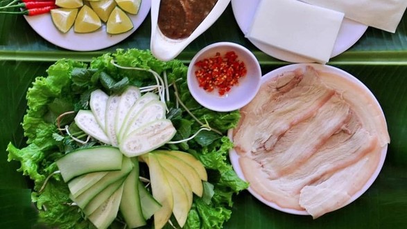 Milo Nguyễn - Bánh Tráng Thịt Heo, Bún Mắm & Ram Cuốn Cải