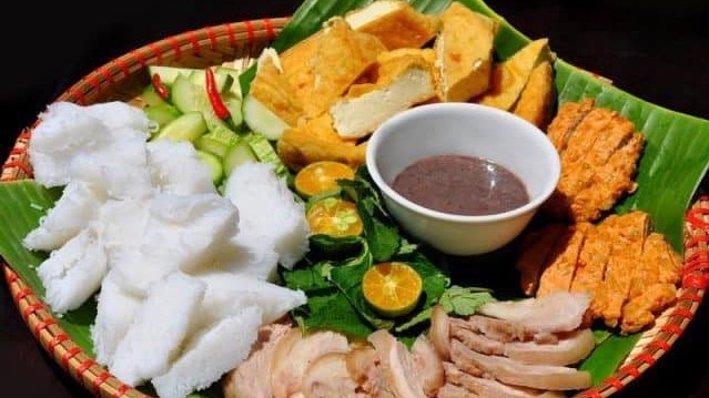 Bún Đậu, Bún Dọc Mùng & Đồ Ăn Vặt - Hùng Vương