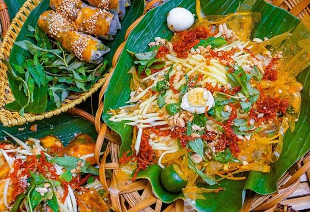 Dì EM - Bánh Tráng Trộn, Nem Chua Rán Hà Nội & Trà Chanh