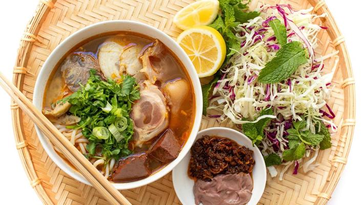 Bún Bò Huế Hương Vỹ Dạ - Trần Lựu