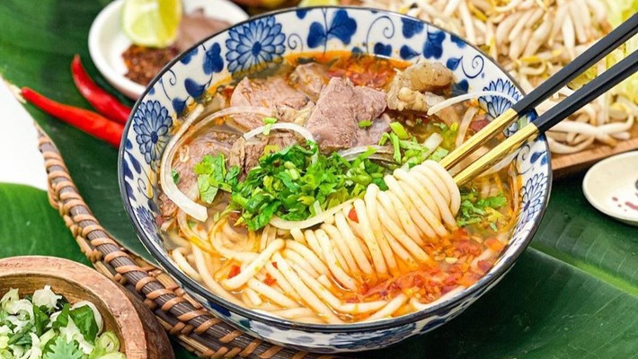 Bún Bò Huế O Kim - Làng Tăng Phú