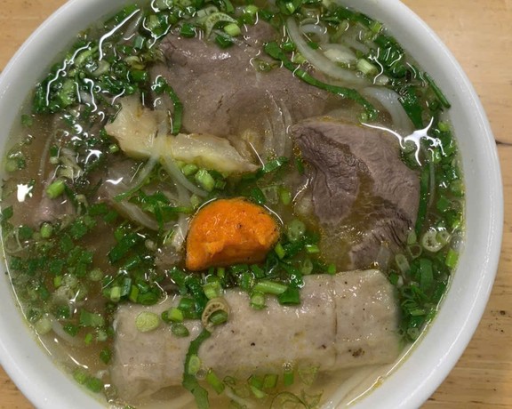 Quán Anh Vũ - Phở Bò, Bún Bò Huế & Bún Chả - Đường Ga Hố Nai