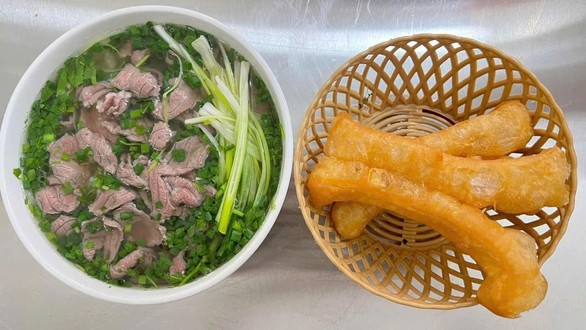 Phở Bò Như Ý - Chuẩn Vị Hà Nội - Huỳnh Văn Nghệ