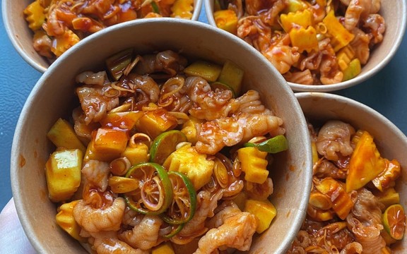 Chân Gà Sốt Thái - Bông Bông