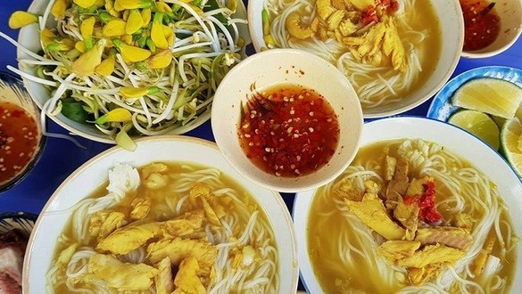 Bún Cá Châu Đốc - Cô Xuyến Làng Hoa