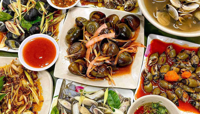 Ốc Mực Hoàn Hương - 30 Huỳnh Thúc Kháng