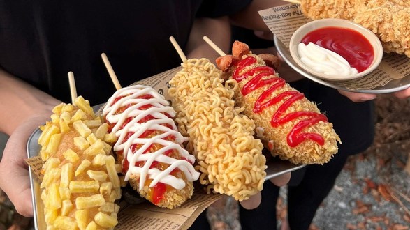 Xúc Xích CORNDOG - Đường Số 10