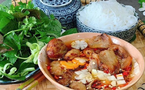 Ẩm Thực Vị Quê - Bánh Cuốn Nóng, Bún Thịt Nướng & Bún Chả Hà Nội