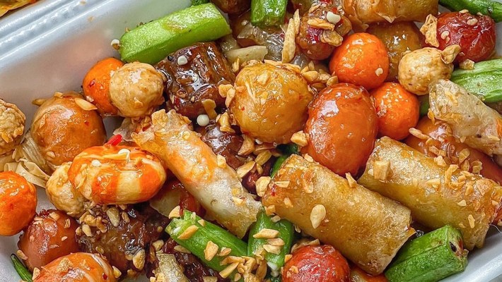 Cá Viên Chiên Bơ Tỏi, Bắp Xào & Vịt Lộn - Tâm