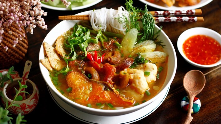 Bún Cá Sữa - 65 Vạn Phúc