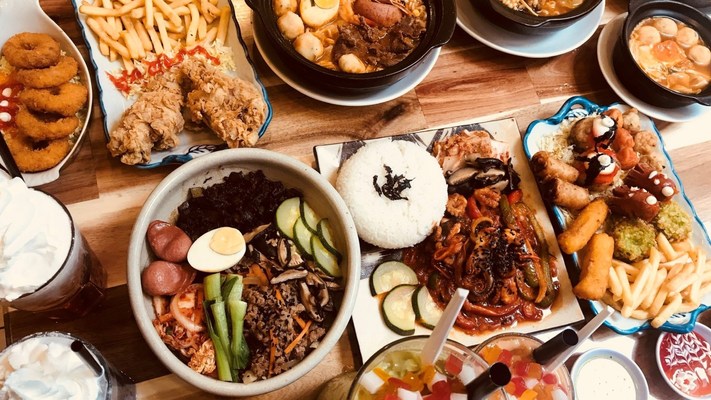 Larva - Mì Cay & Ăn Vặt - Tân Kỳ Tân Quý