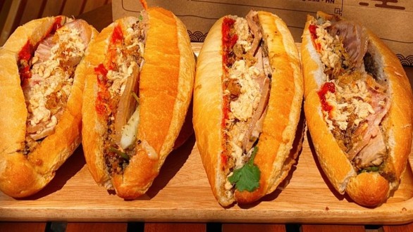 Bánh Mì Thuyền Hội An