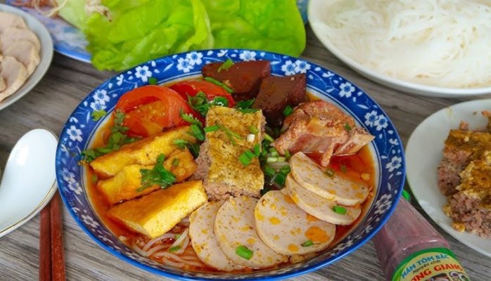 Bún Riêu 326 - 35/326 Đường Lê Lai