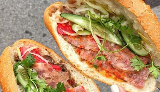 Bình An - Bánh Mì Paste Xá Xíu - Chùa Láng