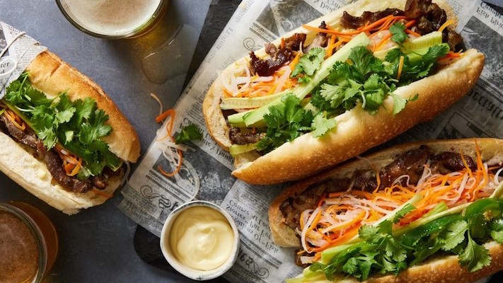 Bánh Mỳ Xôi Mặn - Nguyễn Huy Tưởng