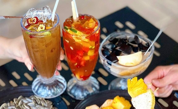 Trà Cúc 85 - 85 Hồ Sen