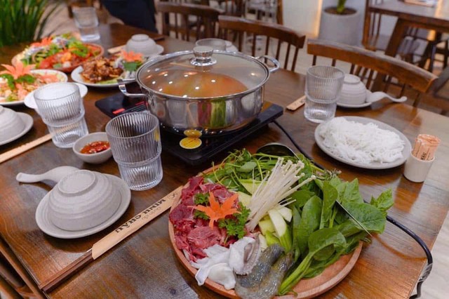 Lẩu Cua Minh Châu - Quốc Lộ 1