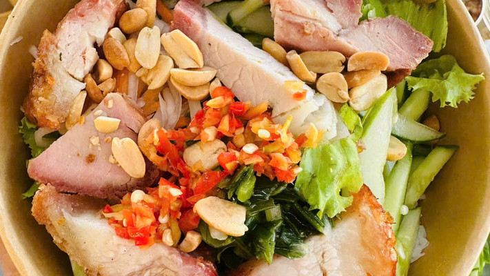 Bún Heo Quay Thu Thảo - Trần Việt Châu