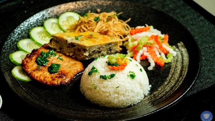 Cơm Chay Thiên Hương 2 Chi Nhánh 6 - Đường Số 40