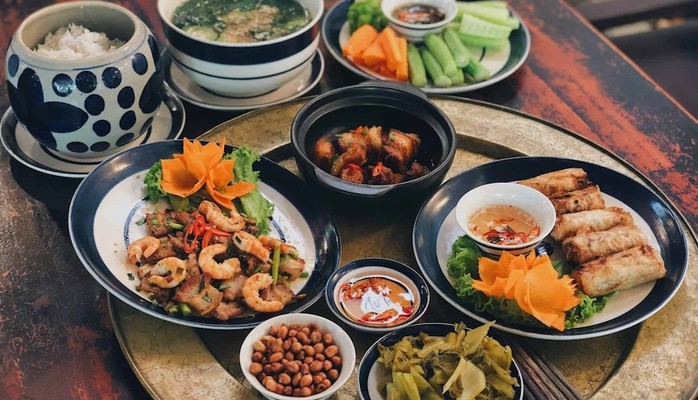 Cơm Bắc Bình Dân - Nguyễn Văn Khối