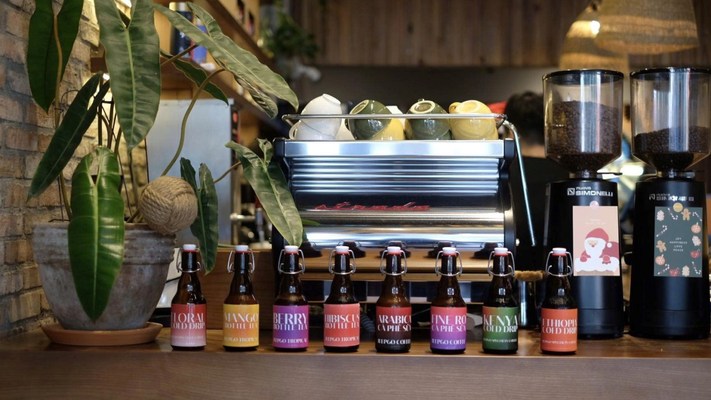 JEEPGO TROPICAL SPECIALTY COFFEE - Hoàng Văn Thụ