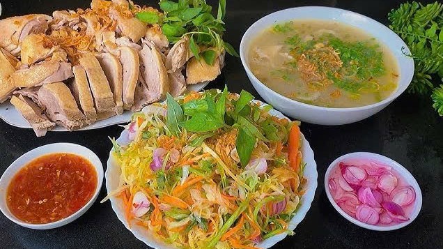 Gỏi Gà & Vịt Ngọc Liên - Ngã Tư Nguyễn Khuyến