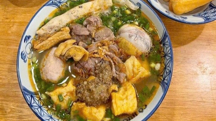 Bún Riêu Gia Truyền - Số 9 Đường Láng