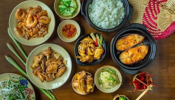Cơm Văn Phòng - Hẻm 769 Phạm Thế Hiển