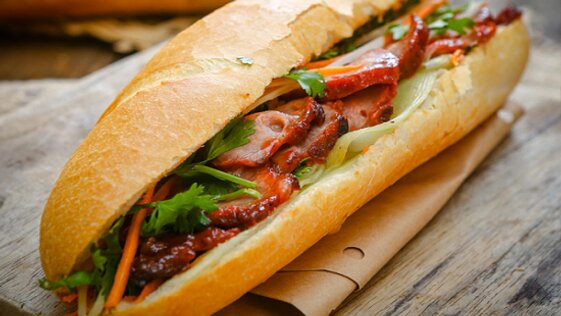Thu Hằng - Bánh Mì & Xôi - 10 Lê Lợi