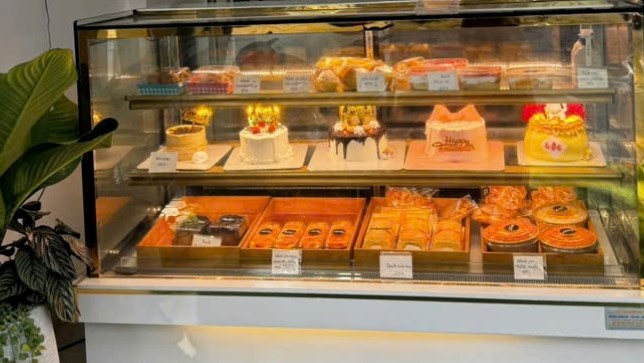 Min's Bakery - Bánh Ngon Ít Ngọt - 25 Lê Văn Hưu