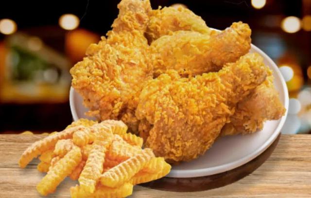 Gà Rán & Ăn Vặt Đường Ray - Hẻm 370 Xa Lộ Hà Nội