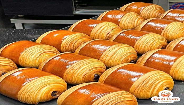 Táo Baker Coffee - Bánh Sừng Bò, Trà Sữa & Cafe