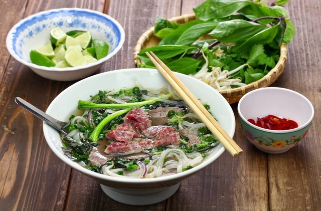 Phở Thiện Á Đông - Phan Đình Phùng