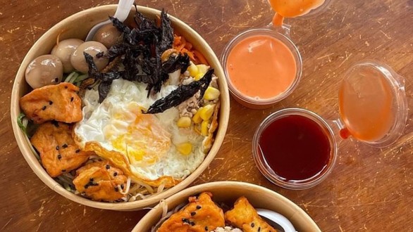 Tiệm Cơm Nhà Trộn - Sư Vạn Hạnh