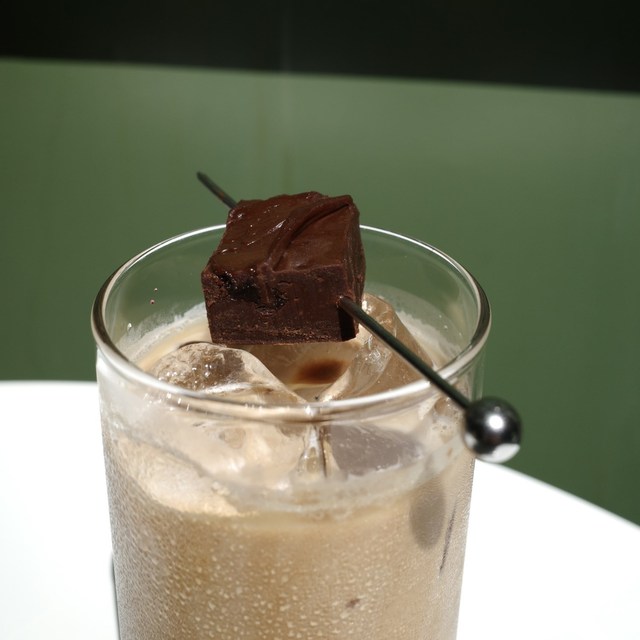 The Hummingbird Cafe - Cà Phê - Võ Thị Sáu
