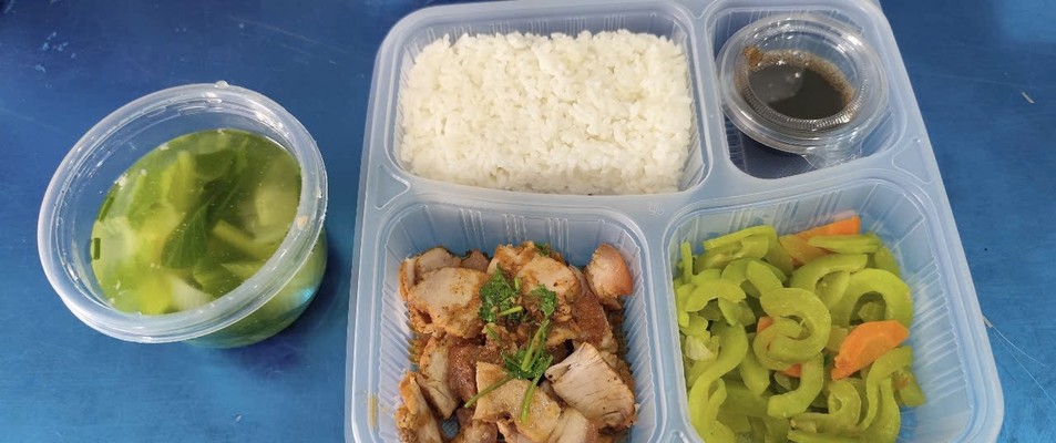 Bếp Nhà Cô Chang - Cơm Trưa - Biên Hòa