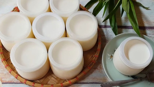 Sữa Chua Cô Ba - Yaourt & Ăn Vặt