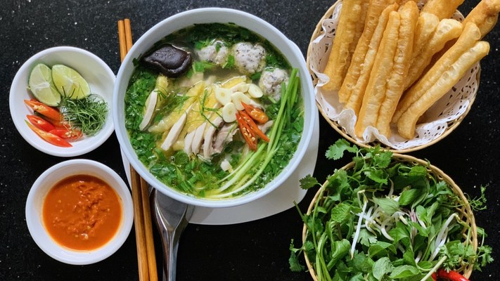 Hớn - Phở Gà Trộn - Hoà Bình 7