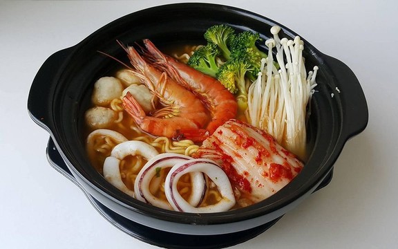 Tiệm Mì Cay Ú - Dương Quảng Hàm