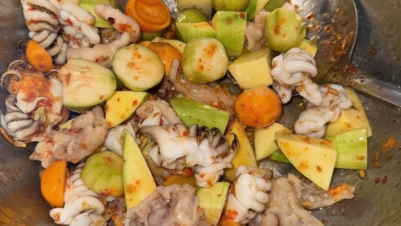 Chân Gà Bà Vân - Lý Thường Kiệt