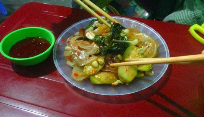 Gân Kiệu Dì Chín - Ngô Gia Tự