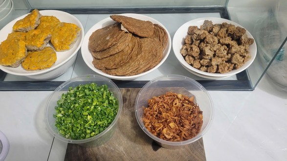 Bánh Canh Chả Cá Phan Thiết - Đường 3 Tháng 2