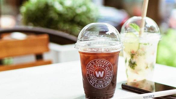 Wayne's Coffee - Hanoi Tower