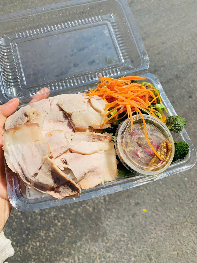 Gỏi Cuốn Ông Minh - Đường Mộng Cầm