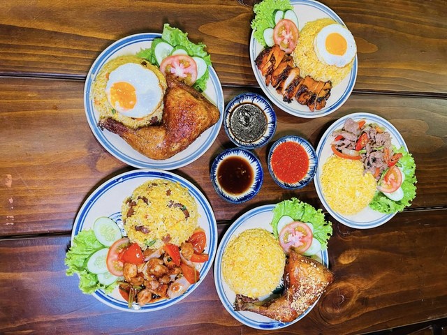 BẾP BÀ CHÂU - Food & Drinks