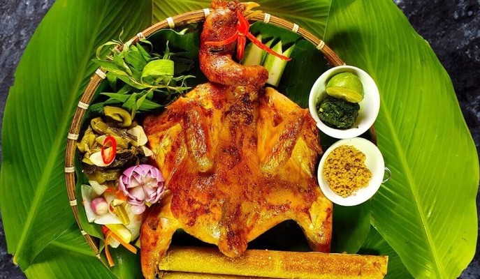 Gà Quay Bánh Bao Cơm Lam Kim Kê - Lê Văn Lương