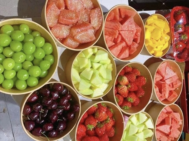 Ủme Fruit - Trái Cây Gọt Sẵn & Nước Ép