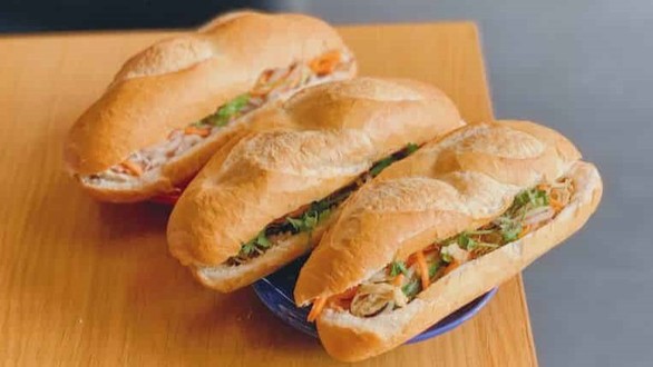 Thy Thy - Bánh Mì & Xôi Sài Gòn