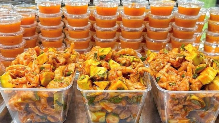 Chân Gà Sốt Thái Yến Nhi - 55 Bình Tiên