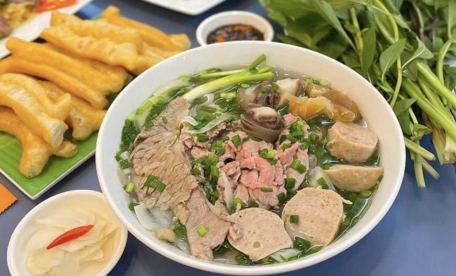 Phở Lý Quốc Sư Hà Nội - Võ Văn Kiệt